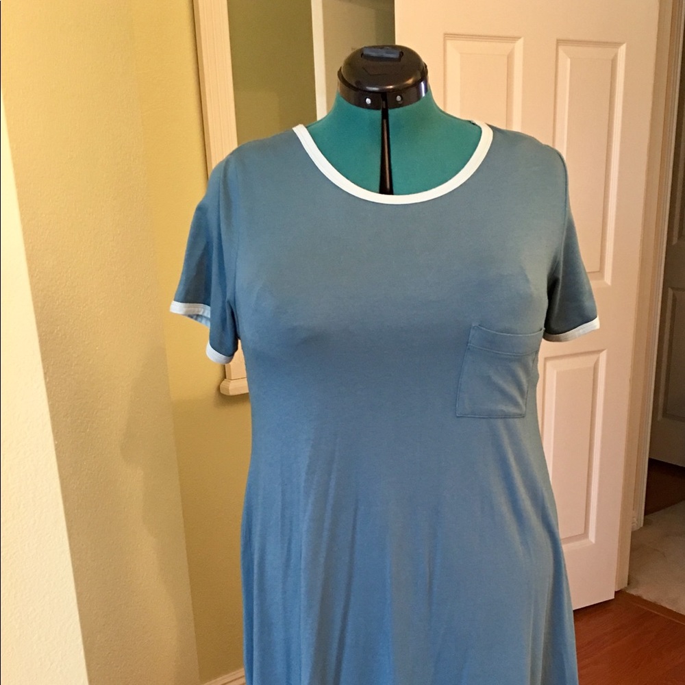 EUC Lularoe Carly